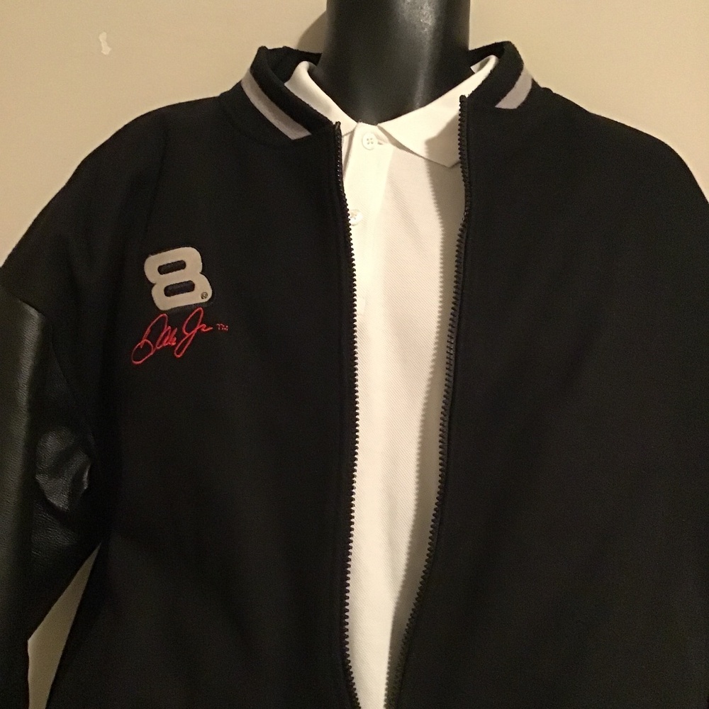 🔥Dale Jr. By Chase, size Large, great pre-owned condition, see pictures, 🔥🔥 - Picture 1 of 8